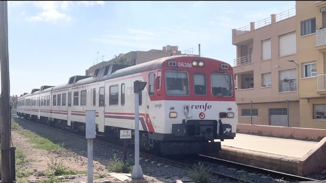 Moreno está a favor de que se interrumpa el servicio de tren que dejará a Águilas aislada durante más de tres años - 1, Foto 1