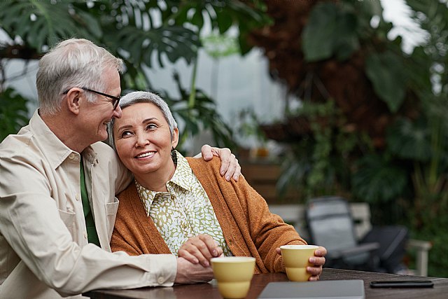 Madurez en el dating: los seniors españoles, más abiertos de mente y libres de complejos físicos - 1, Foto 1