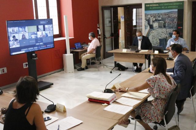 La Mesa del Transporte conoce el Proyecto de servicio de la nueva red de transporte público colectivo del municipio - 1, Foto 1