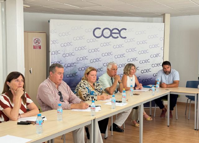 La Comisión de Turismo y Mar Menor de COEC propone elaborar un Plan de Ordenación de Usos del Litoral y una vigilancia marítima en el Mar Menor - 1, Foto 1