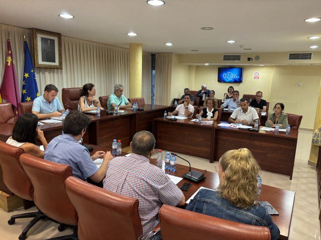 El Partido Popular no apoya la moción del PSOE para mejorar las dotaciones de efectivos y materiales de los parques de bomberos de la Región - 1, Foto 1