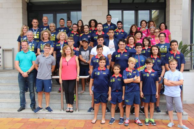 La UCAM AD Pinatarense cierra una temporada de éxitos en Dragonboat, kayak polo y canoe sprint - 1, Foto 1