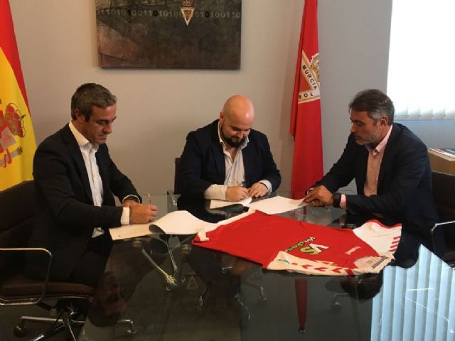 La 7 y el Real Murcia firman un convenio que permitirá la retransmisión de sus partidos - 1, Foto 1