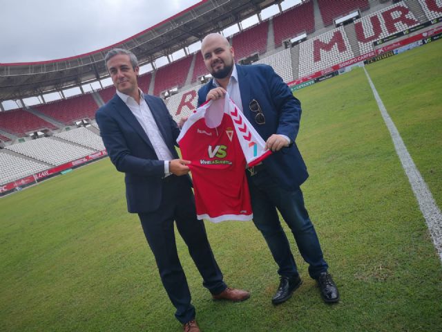 La 7 y el Real Murcia firman un convenio que permitirá la retransmisión de sus partidos - 2, Foto 2