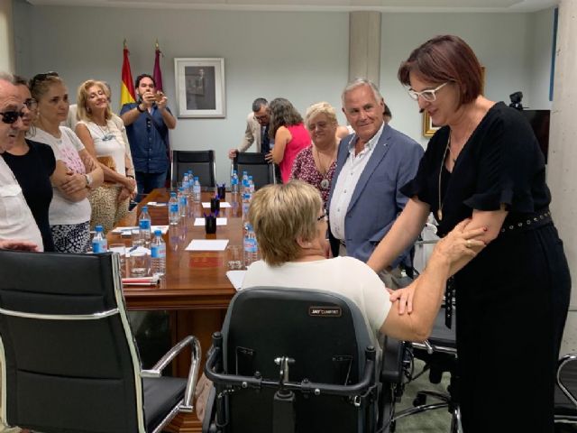 La vicepresidenta se compromete con Cermi a agilizar convenios de Servicios Sociales, los fondos del IRPF autonómico y leyes pendientes - 1, Foto 1