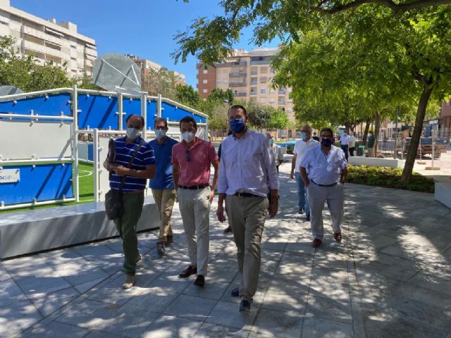 Avanzan las obras del eje peatonal de Ronda Sur que unirá los jardines Maestro Ibarra y José Antonio Camacho, promoviendo la actividad deportiva y los juegos en familia - 2, Foto 2