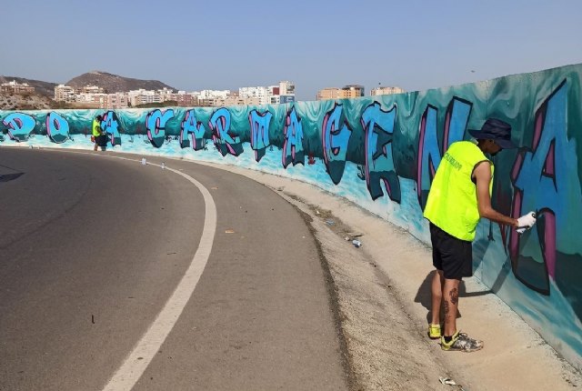 Un graffiti dará la bienvenida a Cartagena desde la rotonda de Villa París - 1, Foto 1