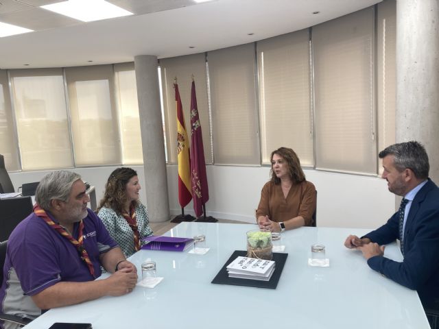 Isabel Franco se reúne con la presidenta de la Federación Scout de Exploradores de Murcia - 1, Foto 1