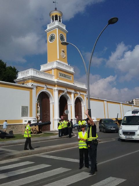 Los conocimientos en Seguridad Vial y Tráfico de la Policía Local, a disposición del personal del Arsenal - 1, Foto 1