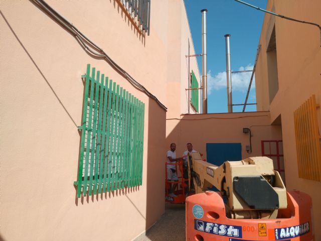 El Ayuntamiento realiza diferentes actuaciones de mantenimiento en el CEIP San Juan Bautista - 2, Foto 2