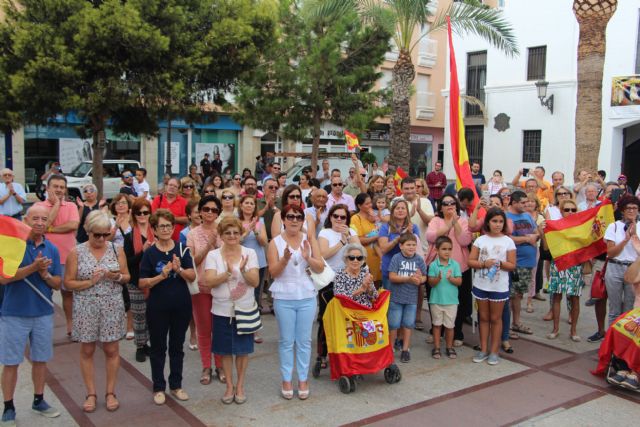 San Pedro del Pinatar celebra un acto institucional por la Unidad Nacional - 3, Foto 3
