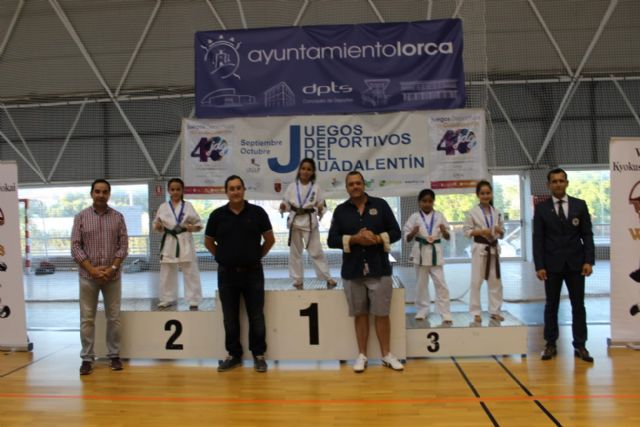 Más de un centenar de luchadores participan en la Exhibición de Kárate Kyokushinkai - 1, Foto 1