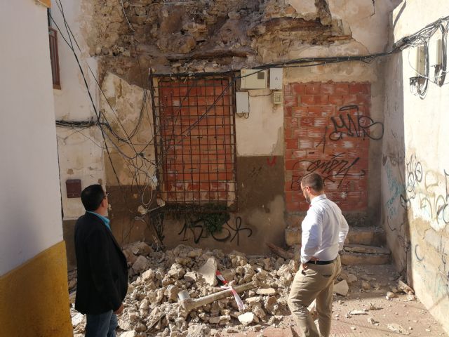 El Ayuntamiento de Lorca pone en marcha un plan de  revisión de inmuebles en situación de abandono para evitar derrumbes - 2, Foto 2
