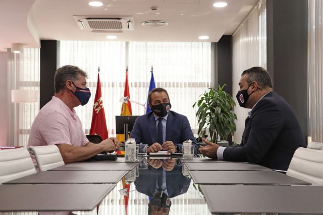 El consejero Antonio Sánchez Lorente se reúne con el presidente del comité organizador del Congreso Nacional de Bomberos - 1, Foto 1