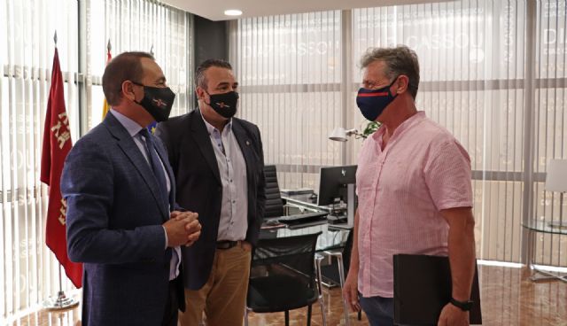 El consejero Antonio Sánchez Lorente se reúne con el presidente del comité organizador del Congreso Nacional de Bomberos - 2, Foto 2