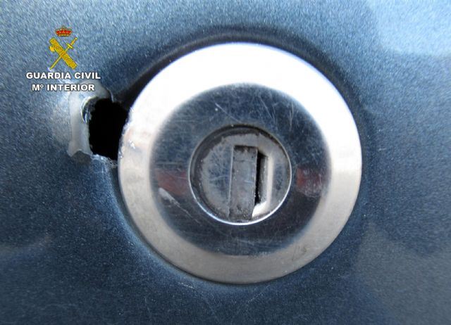 La Guardia Civil detiene en Lorca a un experimentado delincuente dedicado a robar en vehículos - 4, Foto 4