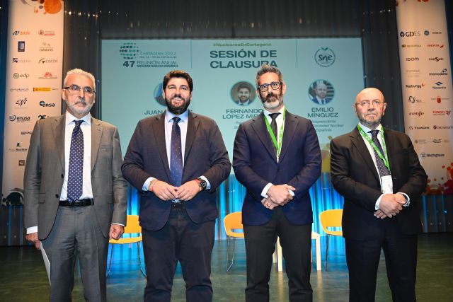 López Miras llama a valorar y no estigmatizar la energía nuclear durante la reunión anual del sector en Cartagena - 1, Foto 1