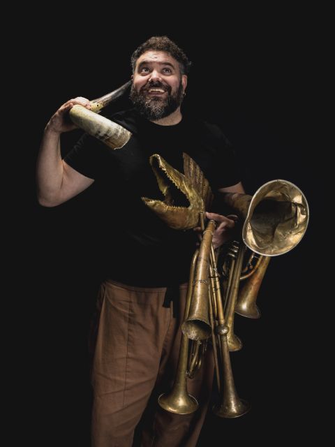 Abraham Cupeiro ofrece en El Batel una fascinante travesía musical protagonizada con instrumentos milenarios - 1, Foto 1