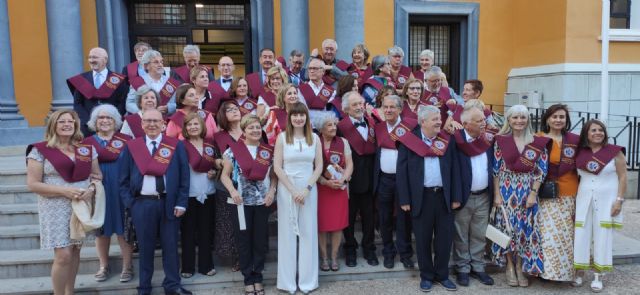 El Aula Sénior de la UMU aumenta las matriculaciones e inaugura su nuevo curso con 1.400 alumnos, 250 de nuevo ingreso - 1, Foto 1