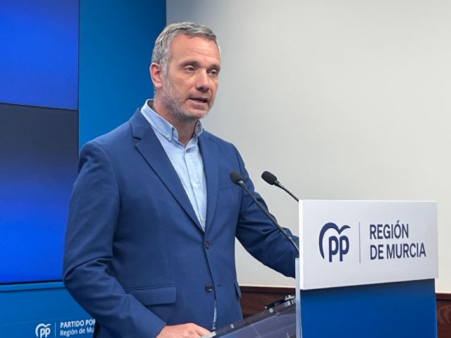 El PP exige explicaciones a Lucas tras cinco días escondido y por tachar de montaje el caso del diario fake socialista destapado por la Guardia Civil - 1, Foto 1