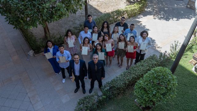 Estudiantes de Alemania y México se gradúan en la UCAM - 1, Foto 1