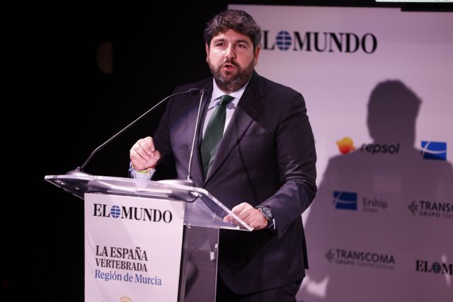 López Miras: Hay una pinza sistemática entre PSOE y Vox que en algunas ocasiones afecta al PP - 1, Foto 1