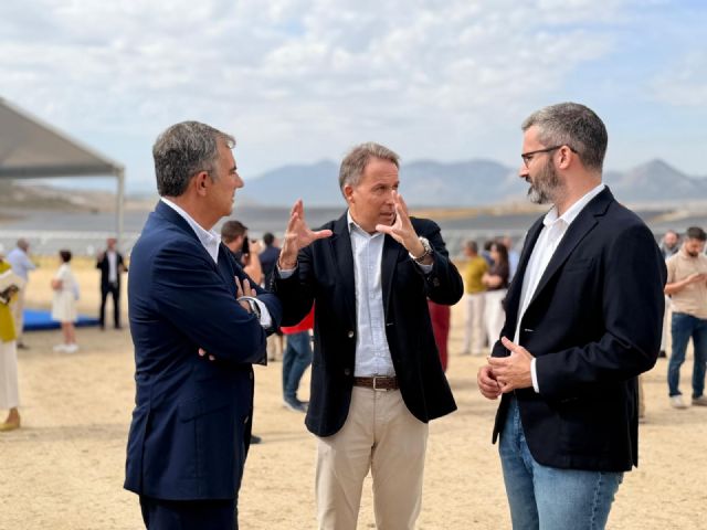 El alcalde destaca que la puesta en marcha de la planta Lorca Solar constituye un paso decisivo para situar a la ciudad como referencia europa en energía limpia - 3, Foto 3