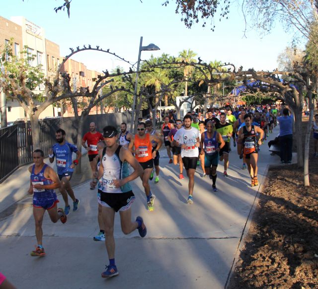 Más de 300 deportistas corren en la IV Media Maratón y 7K Villa de Puerto Lumbreras - 2, Foto 2