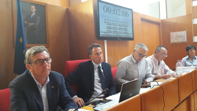 Lorca muestra su total apoyo a los Cuerpos y Fuerzas de Seguridad, solicita su equiparación salarial e insta a la defensa de la democracia con determinación y firmeza - 1, Foto 1