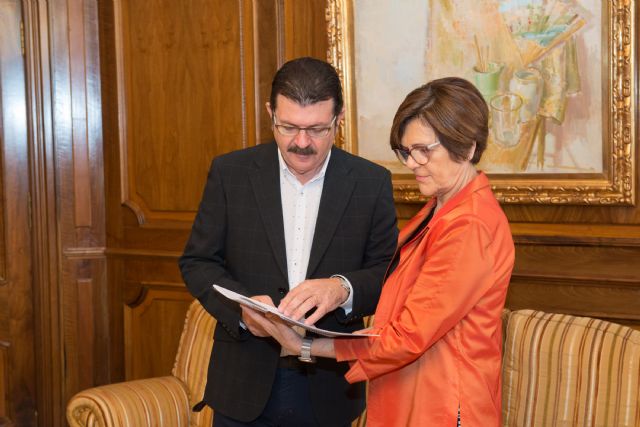 La Cámara autonómica mantiene su amistad con la Vuelta Ciclista a la Región de Murcia - 1, Foto 1