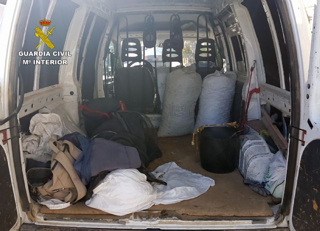 La Guardia Civil desmantela un grupo delictivo dedicado a la sustracción de productos agrícolas - 3, Foto 3