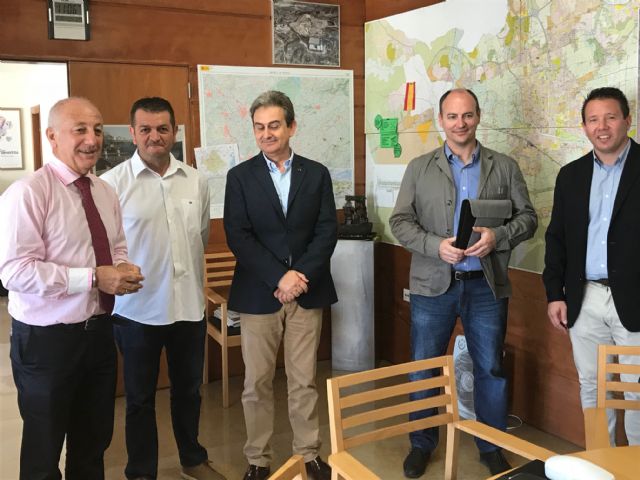 Un convenio entre la Comunidad Autónoma y los ayuntamientos de Murcia y Mula permitirá la mejora del trazado de la carretera de Alcantarilla a Fuente Librilla - 2, Foto 2