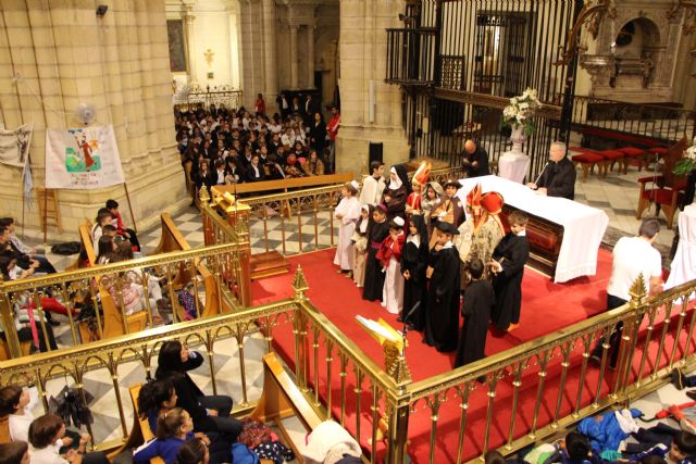La Fiesta de la Luz reúne a 1.500 alumnos de Religión a pesar de la lluvia - 1, Foto 1