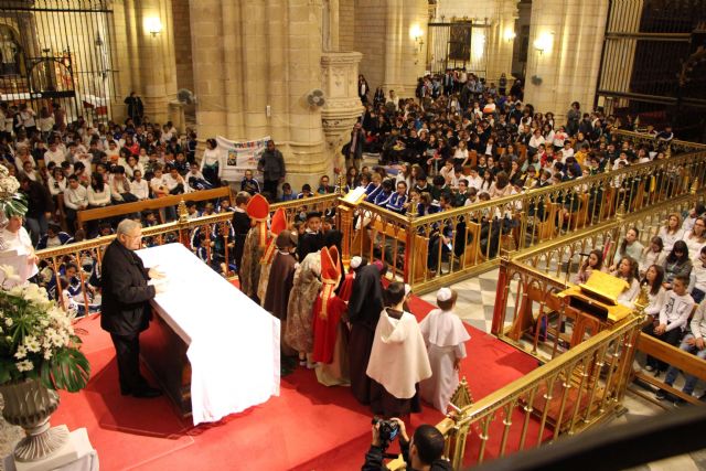 La Fiesta de la Luz reúne a 1.500 alumnos de Religión a pesar de la lluvia - 2, Foto 2