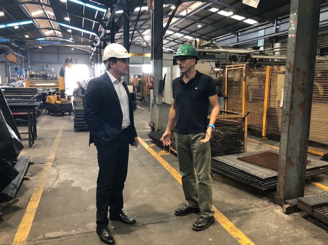 El alcalde de Fuente Álamo visita al Grupo Relesa para conocer su actividad y estudiar la ampliación de las instalaciones - 1, Foto 1