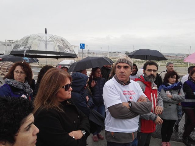 CCOO: La huelga en laboratorios Grifols Murcia está siendo un éxito de los/as trabajadores y trabajadoras - 1, Foto 1