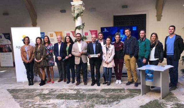 Aguas de Lorca lanza el proyecto Aquae STEM para fomentar las vocaciones científicas y tecnológicas entre 200 alumnas de 4 colegios lorquinos - 1, Foto 1