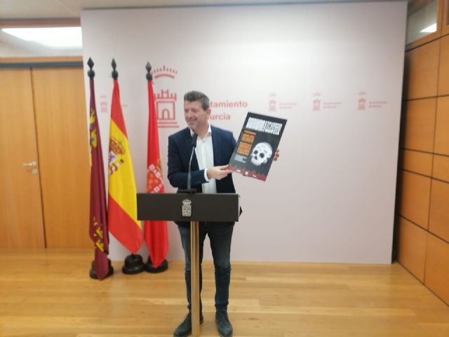 Las plazas de abastos municipales se unen a la celebración de Halloween con música, en directo, performances y maquillaje - 1, Foto 1