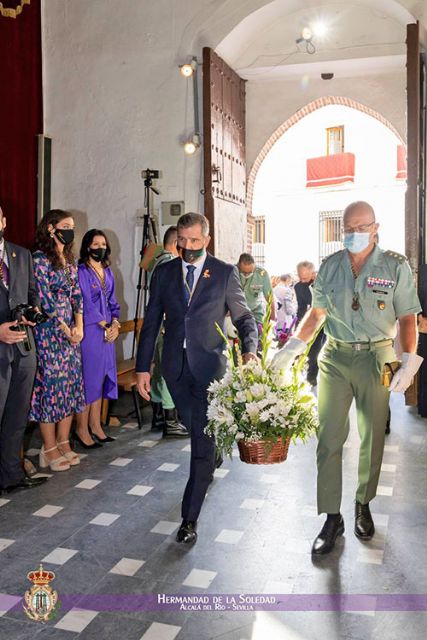 El Honorable Cuerpo de la Legión visitó a la hermandad de la Soledad - 4, Foto 4