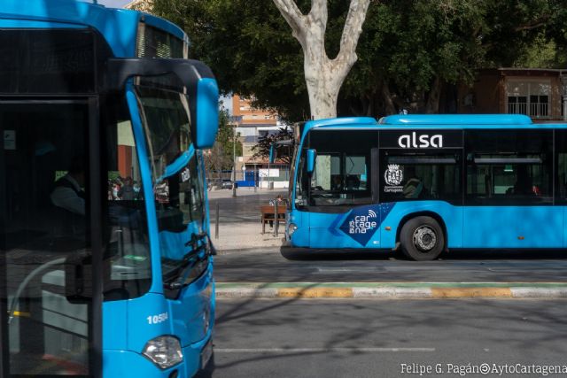 Más autobuses urbanos en Cartagena este viernes por la festividad de Todos los Santos - 1, Foto 1