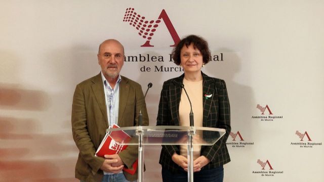 Podemos-IU-AV denuncian que el decreto de vivienda del Gobierno regional regala suelo público a los constructores - 1, Foto 1