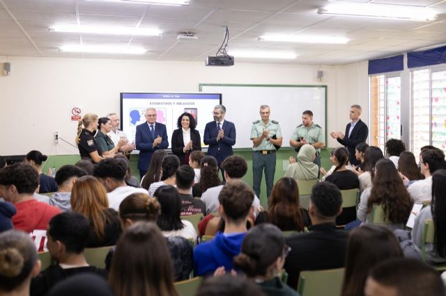 Francisco Lucas destaca en Torre Pacheco la necesidad de fomentar la convivencia y combatir los discursos de odio desde los centros educativos - 2, Foto 2