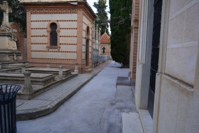 El Cementerio Municipal se prepara para recibir a cientos de jumillanos por Todos los Santos - 2, Foto 2