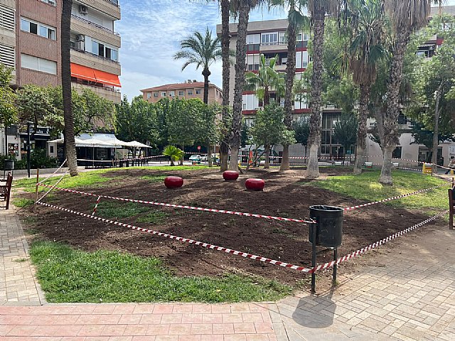 El Ayuntamiento lleva a cabo la plantación de más de cinco millones de semillas en zonas verdes - 2, Foto 2