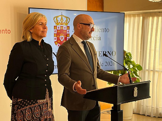 El Pabellón de Torreagüera mejora sus instalaciones con actuaciones en las gradas y la cubierta El Pabellón de Torreagüera mejora sus instalaciones con actuaciones en las gradas y la cubierta