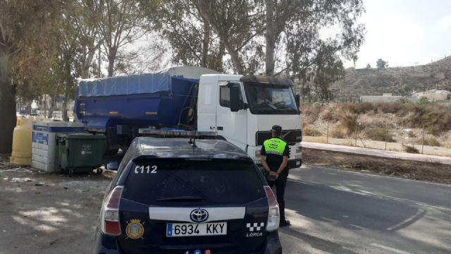 La Policía Local de Lorca formula esta última semana 176 expedientes por infracciones de tráfico, tras más cerca de un centenar de controles de seguridad - 2, Foto 2