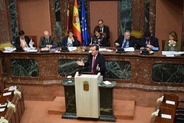 Javier Iniesta : Por qué se impide a los jefes de servicio lo que se permite al 98% de los médicos - 1, Foto 1