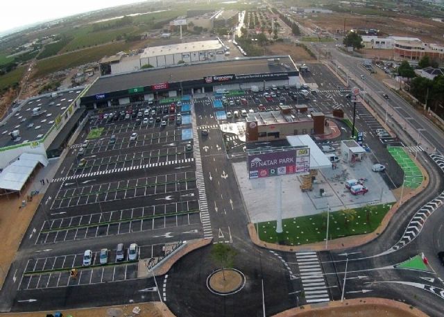 Abre sus puertas el nuevo parque comercial Pinatar Park - 1, Foto 1