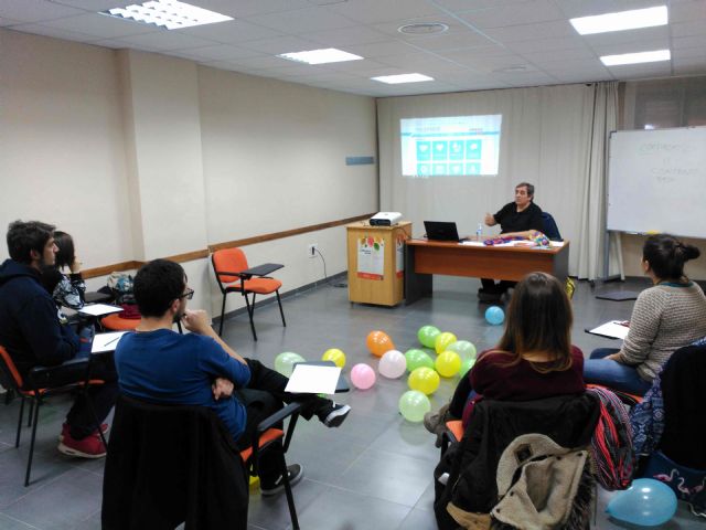 La Concejalía de Juventud del Ayuntamiento de Caravaca pone en marcha nuevos talleres de ocio y tiempo libre - 3, Foto 3