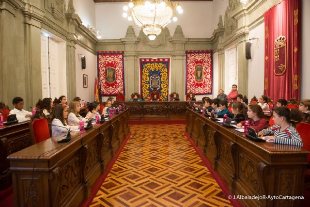 Los cartageneros más jóvenes debatirán en un Pleno Infantil Municipal sobre seguridad vial en centros educativos - 1, Foto 1